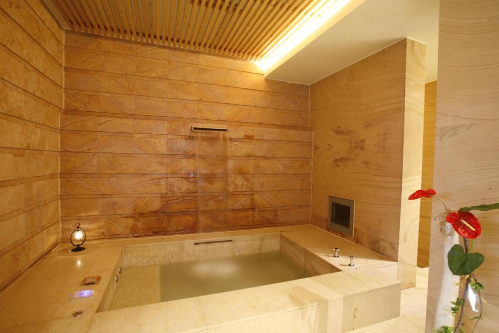 Chateau Boutique Motel Taichung Exterior foto