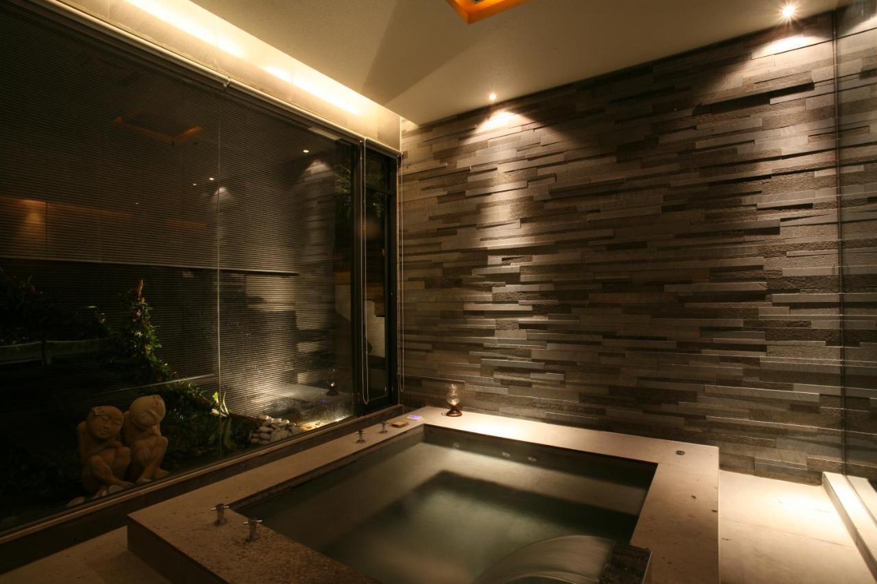 Chateau Boutique Motel Taichung Exterior foto